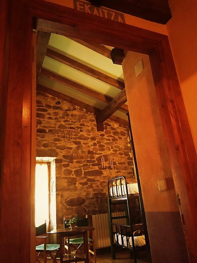 Zubieta Albergue Olasenea Aterpea מראה חיצוני תמונה